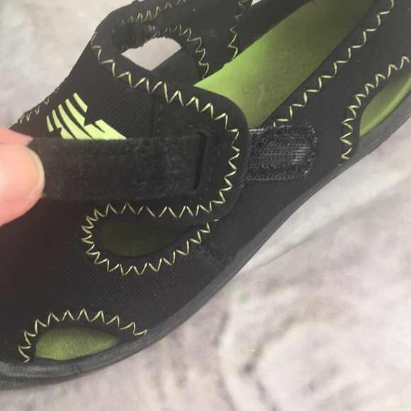 New Balance boys sandals size 10 - Picture 11 of 16